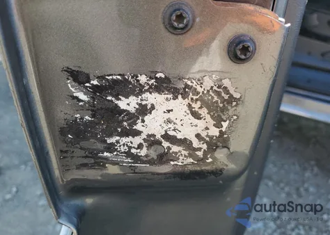 2001 Chevrolet Silverado C1500 from USA, damaged, VIN 2GCEC19T311109283